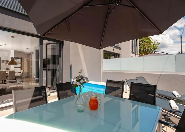 Villa Casa Panos By Briskva
